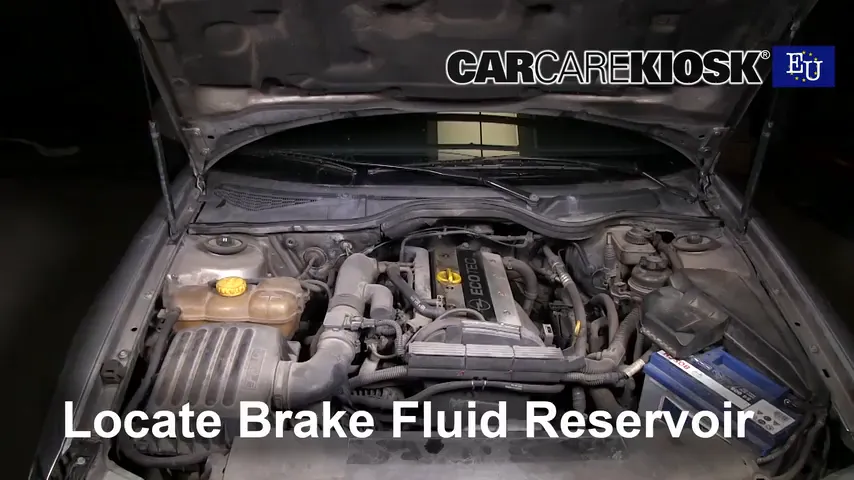 2000 Opel Omega GLS 2.2L 4 Cyl. Brake Fluid